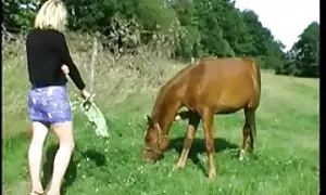 Čovjek je lizao sex arab masar macu i nahranio mu spermu