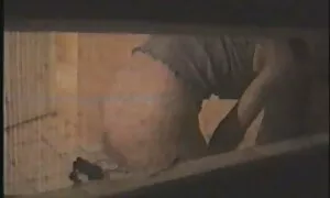 Vitka probijena ljepotica jebe joj anal arab web porno s crnim dildom