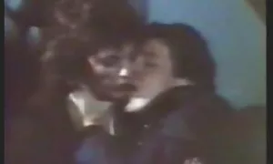 Pohotni stric njuška gaćice mlade arab pornno nećakinje i jebe bebu