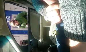 Zlobna kuja sisa penis i slatko se porno cu arabe smiješi