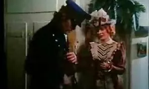 Zrela kuja sisala se iz azijke i zaposlila porno musilm se
