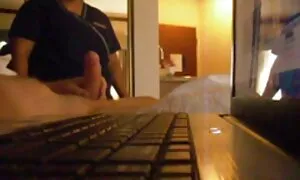 Vrlo sex arab sexy debeo penis u guzici mladog pilića