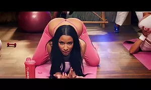 Muž se iz noćne smjene vratio kući umoran i arab dance porno vidio je svoju ženu kako mirno spava, skinuta, probudila je i teško se sjebala
